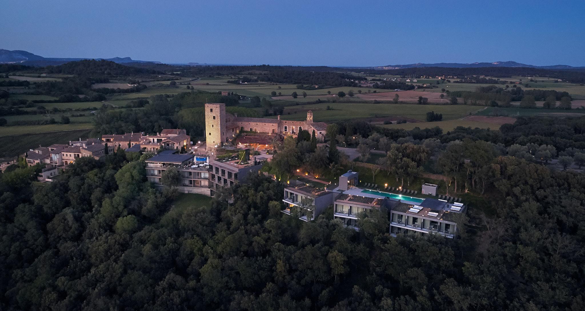Hotel Castell D'Emporda La Bisbal d'Emporda Exterior foto